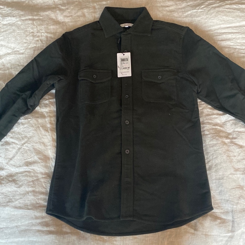 REISS Twin pocket over shirt in hunter green size small.  New with tags